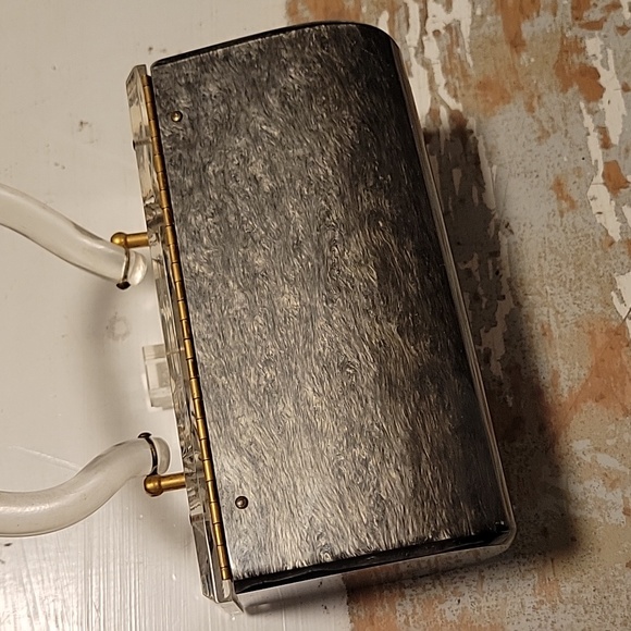 Lucite 1950s Box Purse - Picture 4 of 8